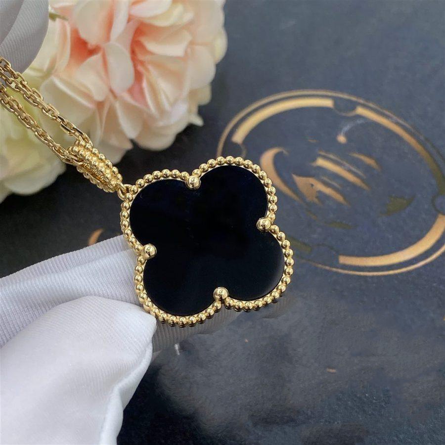 [AURORA]CLOVER 25MM GOLD ONYX BIG CLOVER NECKLACE
