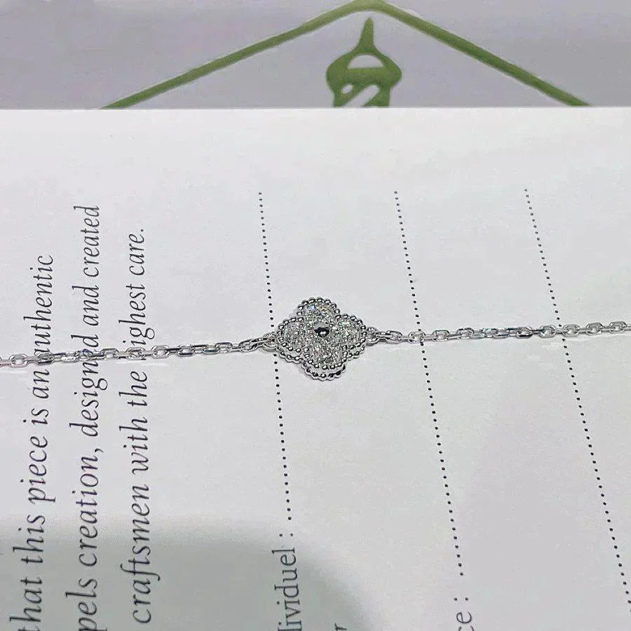 [AURORA]CLOVER  SINGLE FLOWER BRACELET SILVER