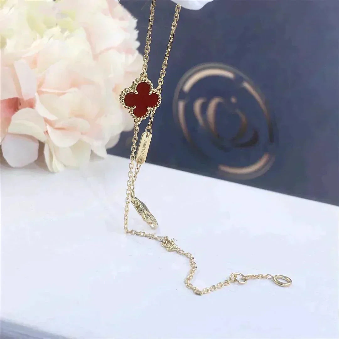 [AURORA]CLOVER  CARNELIAN SINGLE FLOWER BRACELET