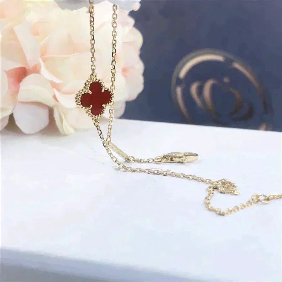 [AURORA]CLOVER  CARNELIAN SINGLE FLOWER BRACELET