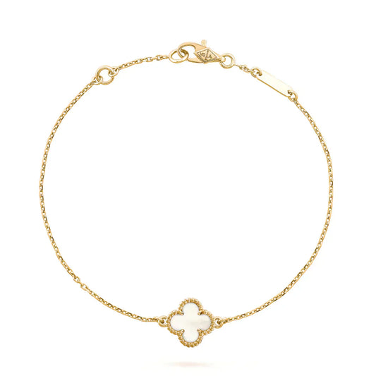 [AURORA]CLOVER WHITE MOP SINGLE FLOWER BRACELET