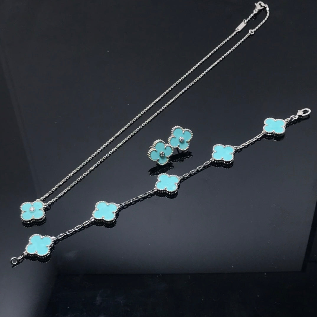 [AURORA]CLOVER 1 DIAMOND BLUE SKY SILVER EARRINGS