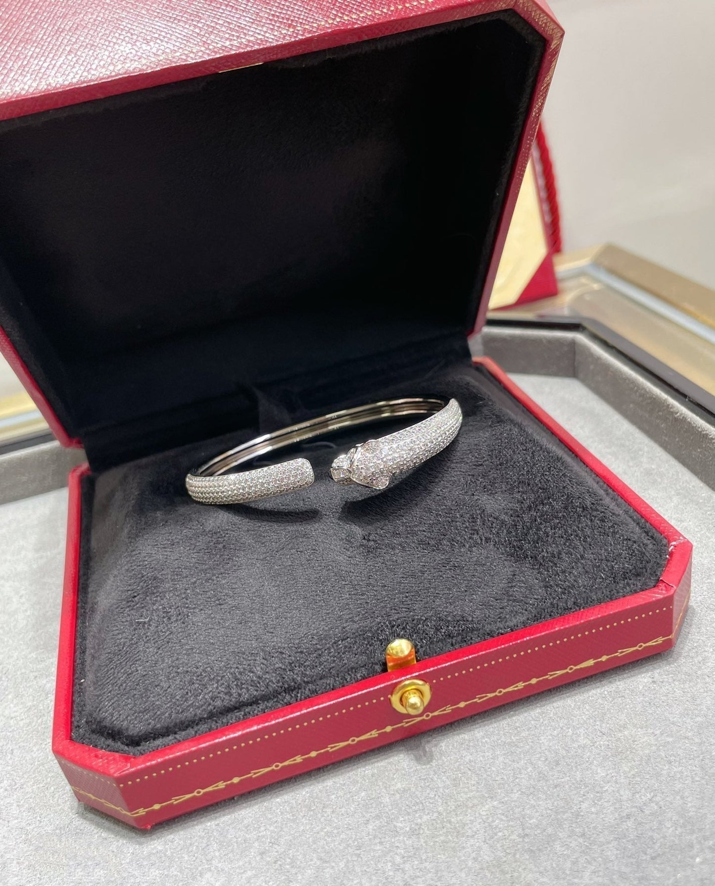 [AURORA]PANTHERE FULL DIAMOND OPEN BRACELET