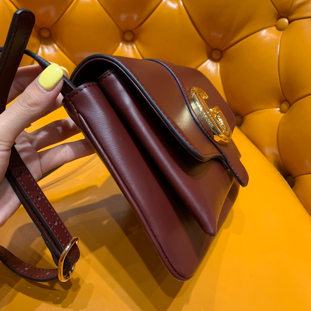GG Arli Bag 25cm Burgundy Calfskin Gold Hardware